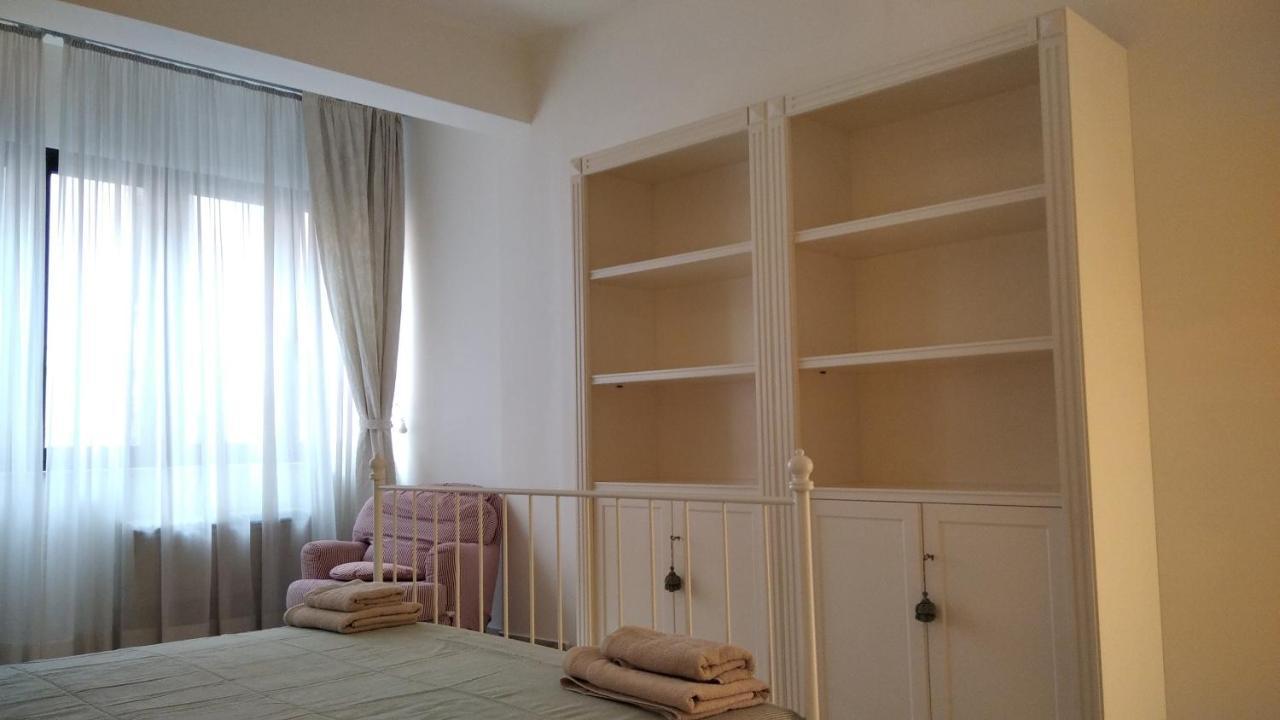 Piccinni House Bari Bagian luar foto