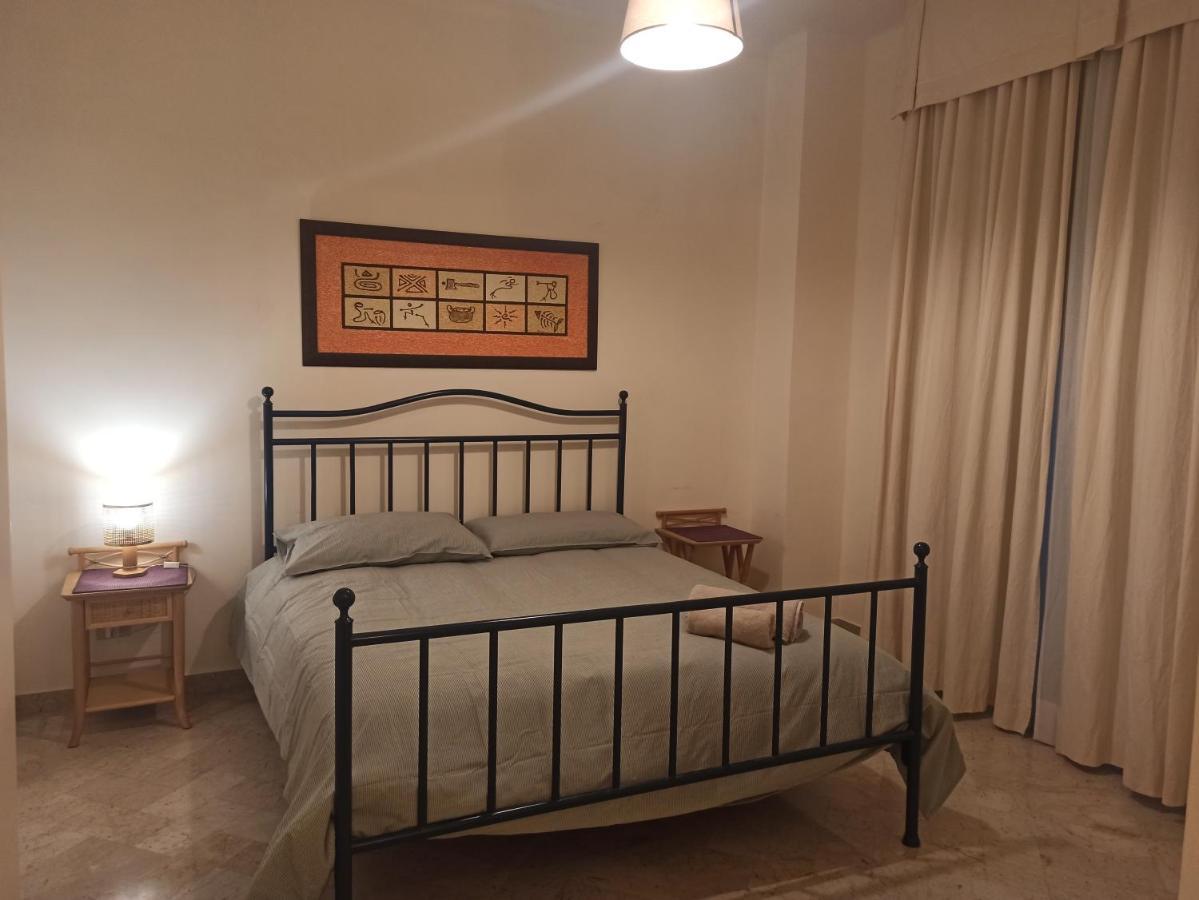 Piccinni House Bari Bagian luar foto