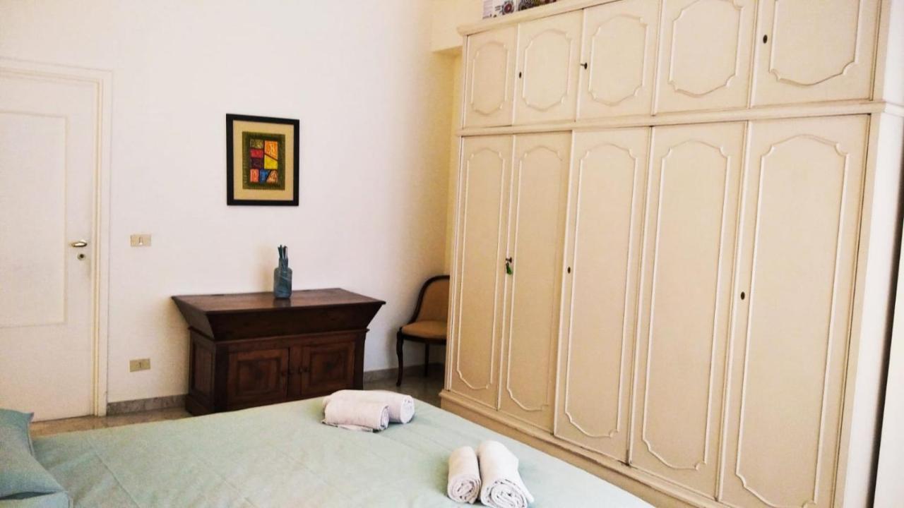 Piccinni House Bari Bagian luar foto